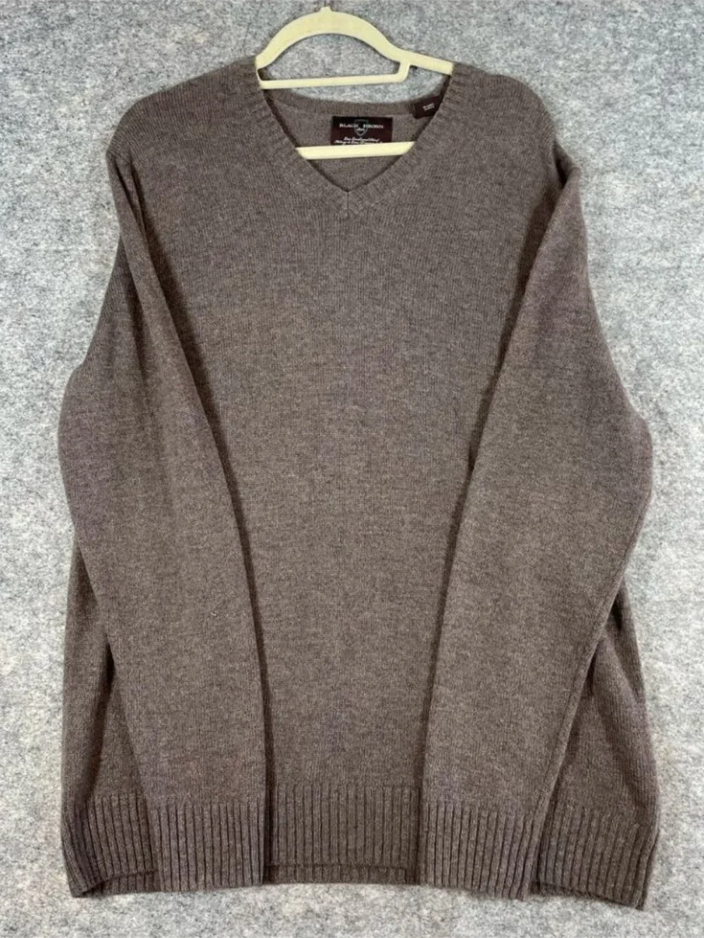 Black Brown 1826 Lambswool Blend V-Neck Sweater Brown Large Classic Casual Fall